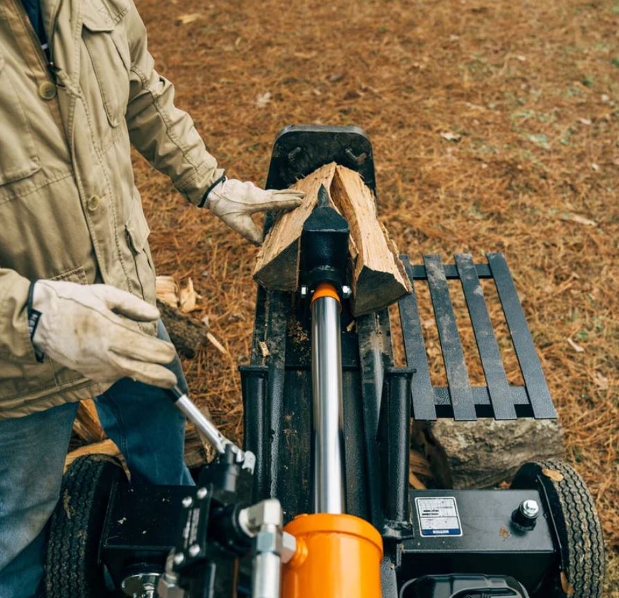 30 Ton Horizontal/Vertical Tow-Behind Log Splitter